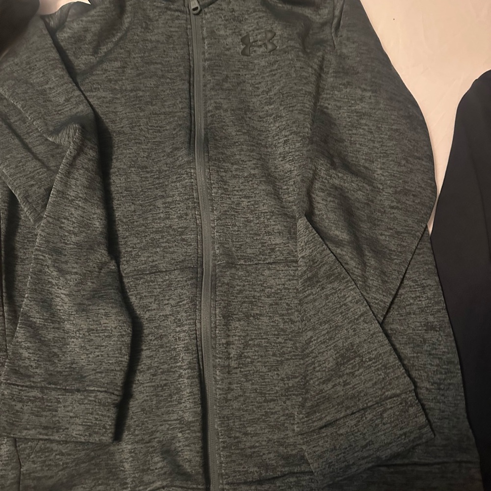 Under Armour Heathered Dark Gray Full-Zip Hoodie